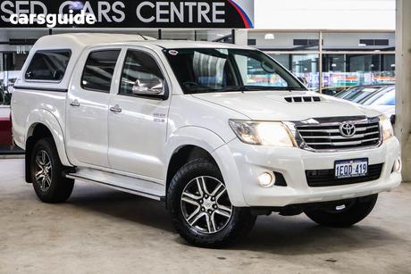 White 2014 Toyota Hilux Dual Cab Pick-up Sr5 (4X4)