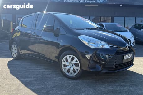 Black 2017 Toyota Yaris Hatchback Ascent