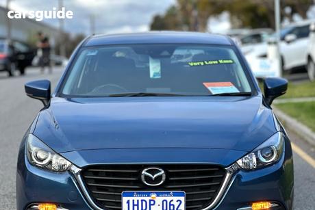 Blue 2018 Mazda Mazda3 Hatch MAXX SPORT