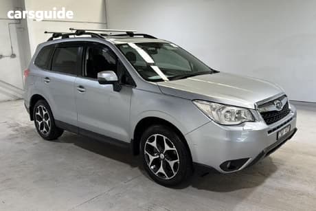 Silver 2013 Subaru Forester Wagon 2.5I-S