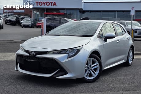 Silver 2019 Toyota Corolla Hatchback Ascent Sport