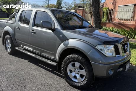 Grey 2011 Nissan Navara Dual Cab Pick-up St (4X4)