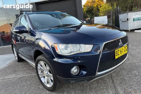 Blue 2012 Mitsubishi Outlander Wagon Vr-X (7 Seat)