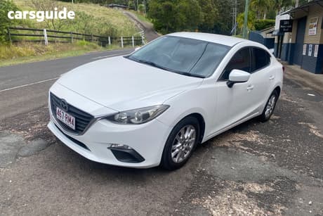 White 2014 Mazda 3 Sedan Touring