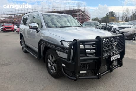White 2022 Toyota Landcruiser Wagon Lc300 Sahara (4X4)
