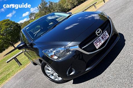 Black 2015 Mazda 2 Hatchback Maxx