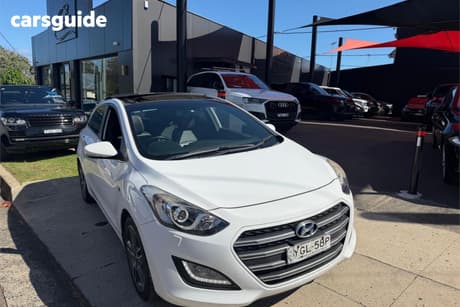 White 2016 Hyundai I30 Hatchback Sr Premium