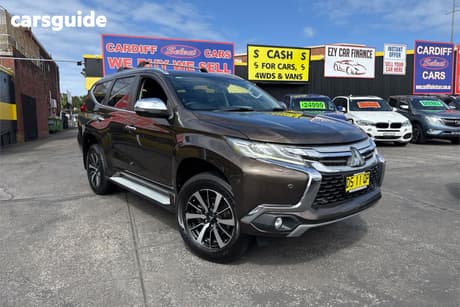Bronze 2016 Mitsubishi Pajero Sport Wagon Exceed (4X4) 7 Seat