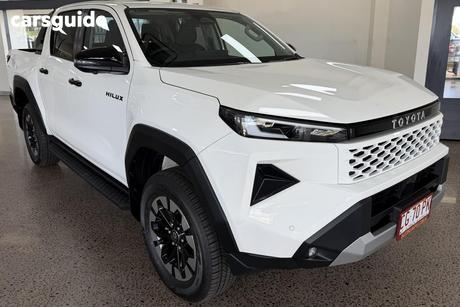 White 2026 Toyota Hilux Double Cab Chassis Sr5 48V (4X4)
