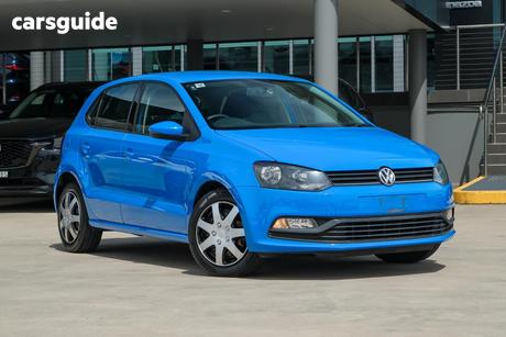Blue 2016 Volkswagen Polo Hatchback 66 Tsi Trendline