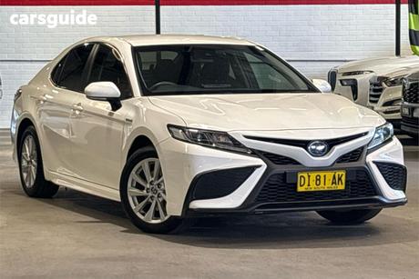 White 2021 Toyota Camry Sedan Ascent Sport Hybrid