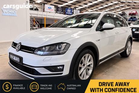 White 2015 Volkswagen Golf Wagon Alltrack 132 Tsi