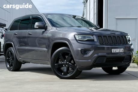 Grey 2015 Jeep Grand Cherokee Wagon Blackhawk
