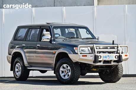 Green 1998 Nissan Patrol Wagon Ti (4X4)