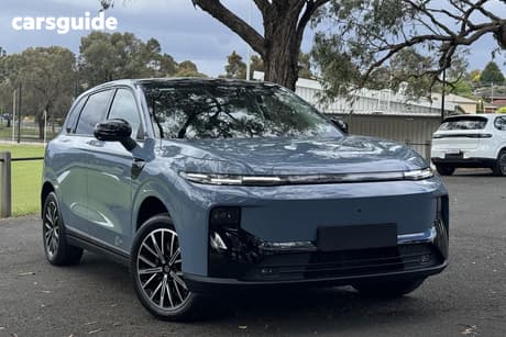 Blue 2026 Leapmotor B10 SUV DESIGN LR R