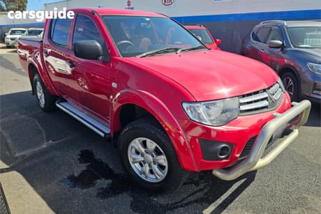 Red 2014 Mitsubishi Triton Double Cab Utility Glx (4X4)