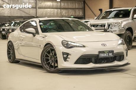 White 2018 Toyota 86 Coupe Gts