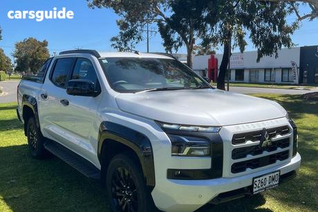 White 2026 Mitsubishi Triton Double Cab Pick Up Gsr (4X4)