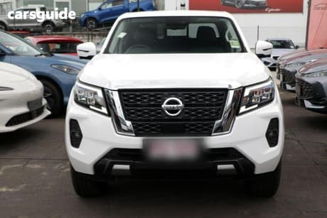 White 2025 Nissan Navara Dual Cab Pick-up St-X (4X4) Leather/Sunroof