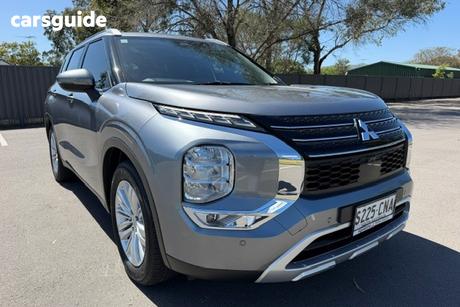 Grey 2021 Mitsubishi Outlander Wagon Ls 7 Seat (Awd)