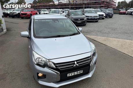 Silver 2021 Mitsubishi Mirage Hatchback Es