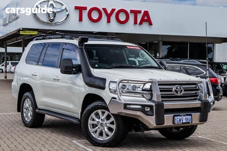 White 2016 Toyota Landcruiser Wagon Vx (4X4)