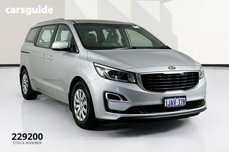 Silver 2019 Kia Carnival Wagon S