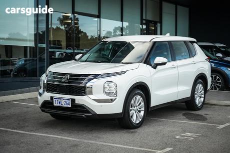 White 2025 Mitsubishi Outlander Wagon Es 5 Seat (2Wd)