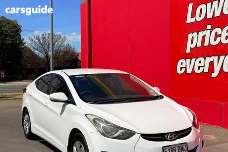 White 2012 Hyundai Elantra Sedan Active