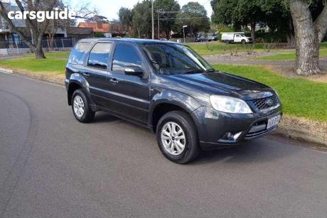 Grey 2010 Ford Escape Wagon