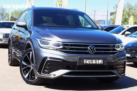 Grey 2022 Volkswagen Tiguan Wagon 162Tsi R-Line