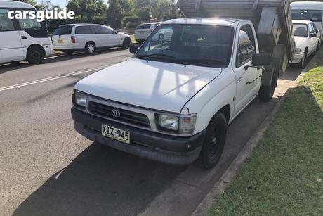 White 2001 Toyota Hilux Cab Chassis
