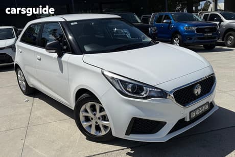 White 2023 MG MG3 Hatchback Core
