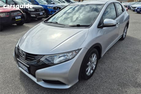 Silver 2014 Honda Civic Hatchback Vti-S