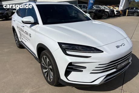 White 2026 BYD Sealion 6 Wagon Essential