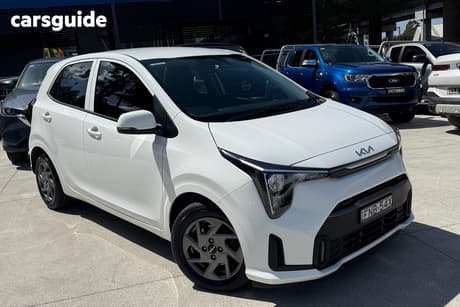 White 2024 Kia Picanto Hatchback Sport (Pe2)