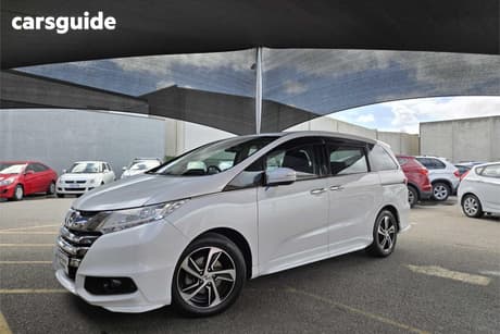 White 2014 Honda Odyssey Wagon Vti-L