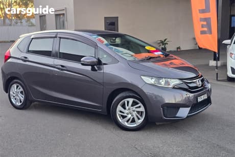 Grey 2017 Honda Jazz Hatchback Vti-L