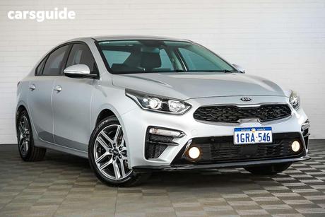Silver 2018 Kia Cerato Sedan Sport
