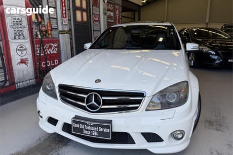White 2010 Mercedes-Benz C63 Sedan Amg Edition 63