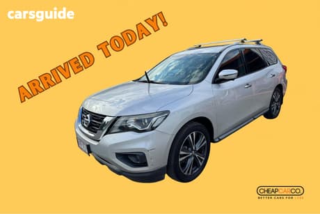 Silver 2017 Nissan Pathfinder Wagon Ti (4X2)
