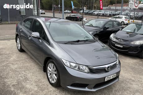 Grey 2012 Honda Civic Sedan Vti-L