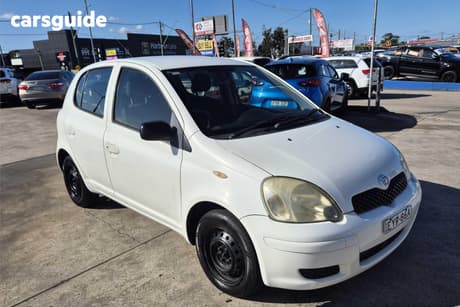 White 2003 Toyota Echo Hatchback