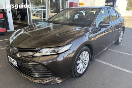 Bronze 2018 Toyota Camry Sedan Ascent