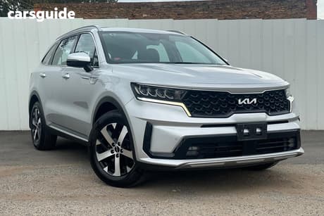 Silver 2022 Kia Sorento Wagon Sport 7 Seat