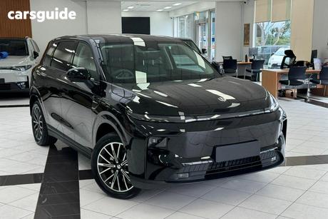 Black 2026 Leapmotor B10 SUV DESIGN LR R