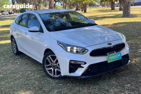 White 2019 Kia Cerato Hatchback Sport+ Safety Pack