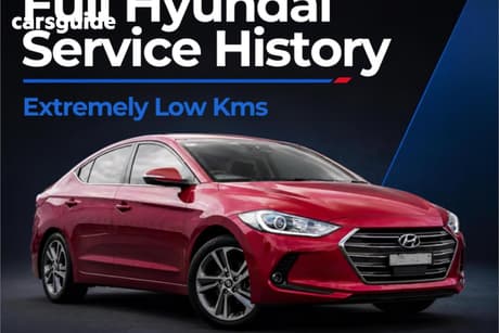 Red 2018 Hyundai Elantra Sedan Elite 2.0 Mpi