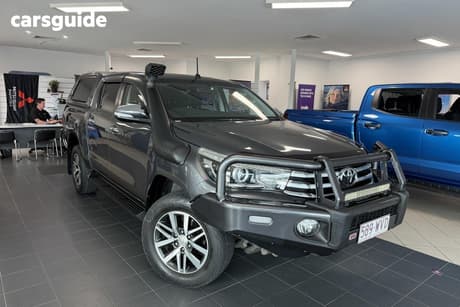 Grey 2016 Toyota Hilux Dual Cab Utility Sr5 (4X4)