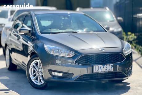 Grey 2016 Ford Focus Hatchback Trend